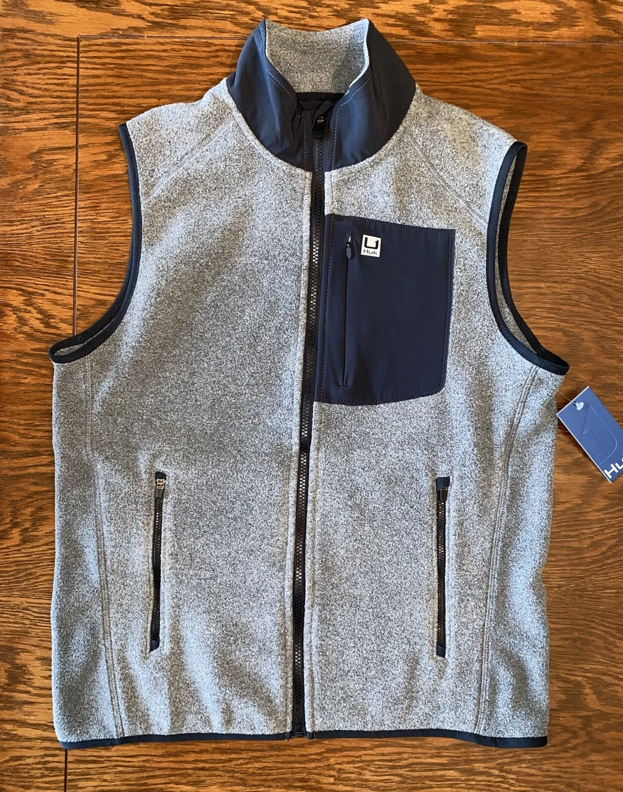 HUK Waypoint Fleece Vest Gray Fishing Outdoors Men’s Small - NEW
Opens in a new window or tab