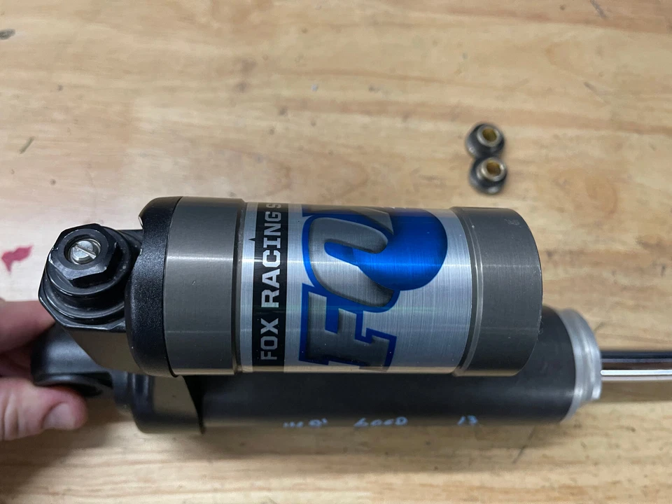 Amortiguador trasero Arctic Cat F1100 F800 xf 7000 9000 1100 zr 13 14 turbo Sno Pro RR QS3 Foto 4 de 4