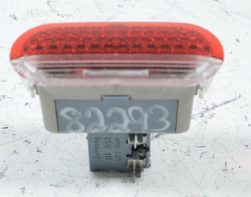 VW Golf 4 IV 1J Bj 02 Einstiegs Leuchte Tür vorne RECHTS #82293-F126