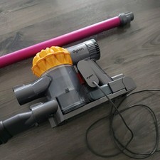 Dyson Digital Slim DC59 Wireless Vacuum Cleaner Stick, 2 Att., Charger Tested 