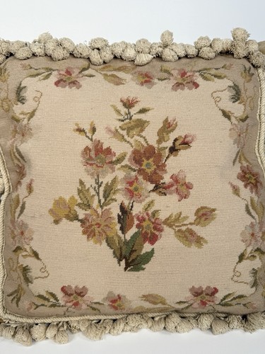 Pair French Country Aubusson 18" Square Shabby Chic Wool Needlepoint Pillows - Picture 9 of 14