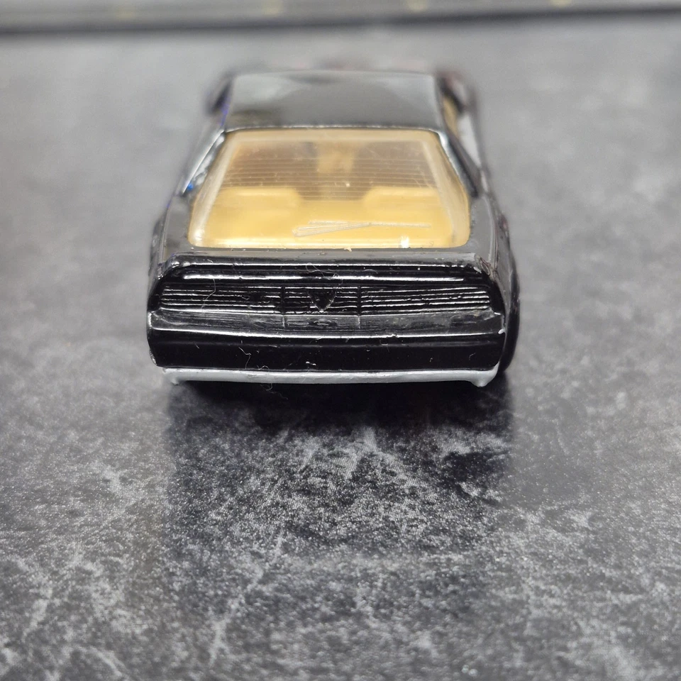 De colección 1982 Matchbox Pontiac Firebird SE negro 1/62 superrápido  Foto 2 de 4