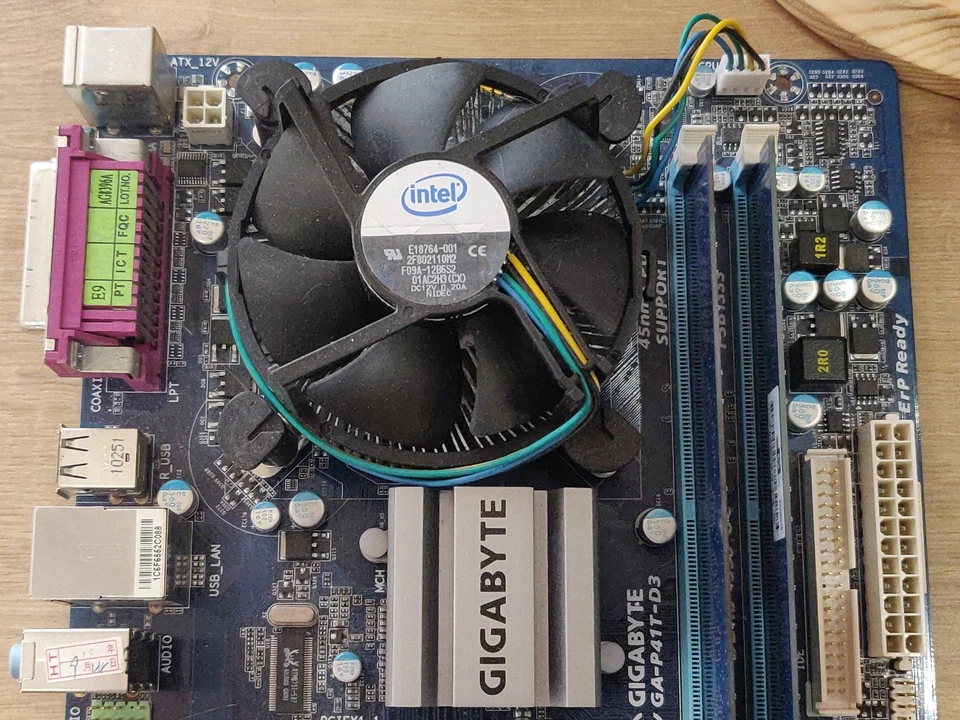 Gigabyte GA-P41T-D3 Motherboard + Intel Core 2 Quad + 2GB Memory Tested Working - Image 4 of 4