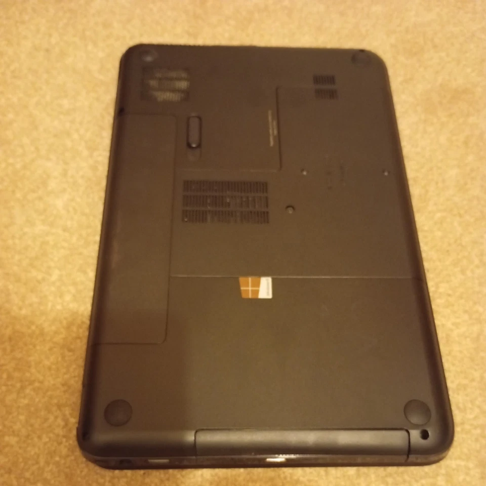 HP G6-2210SA laptop sold for parts - Image 3 of 3