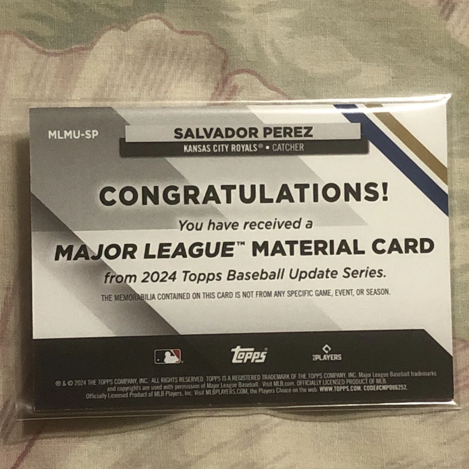 2024 Topps Update Salvador Perez Relic MLMU-SP Black 04/199 - Image 4 of 4