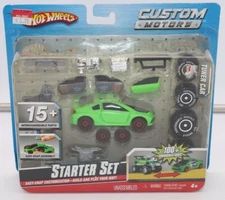 Hot Wheels Custom Motors Starter Set (15+ interchangeable parts) - NEW- 