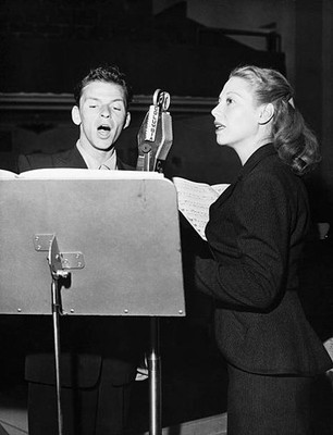 Frank Sinatra Dinah Shore record Tea for Two on a special Columbia- Old Photo