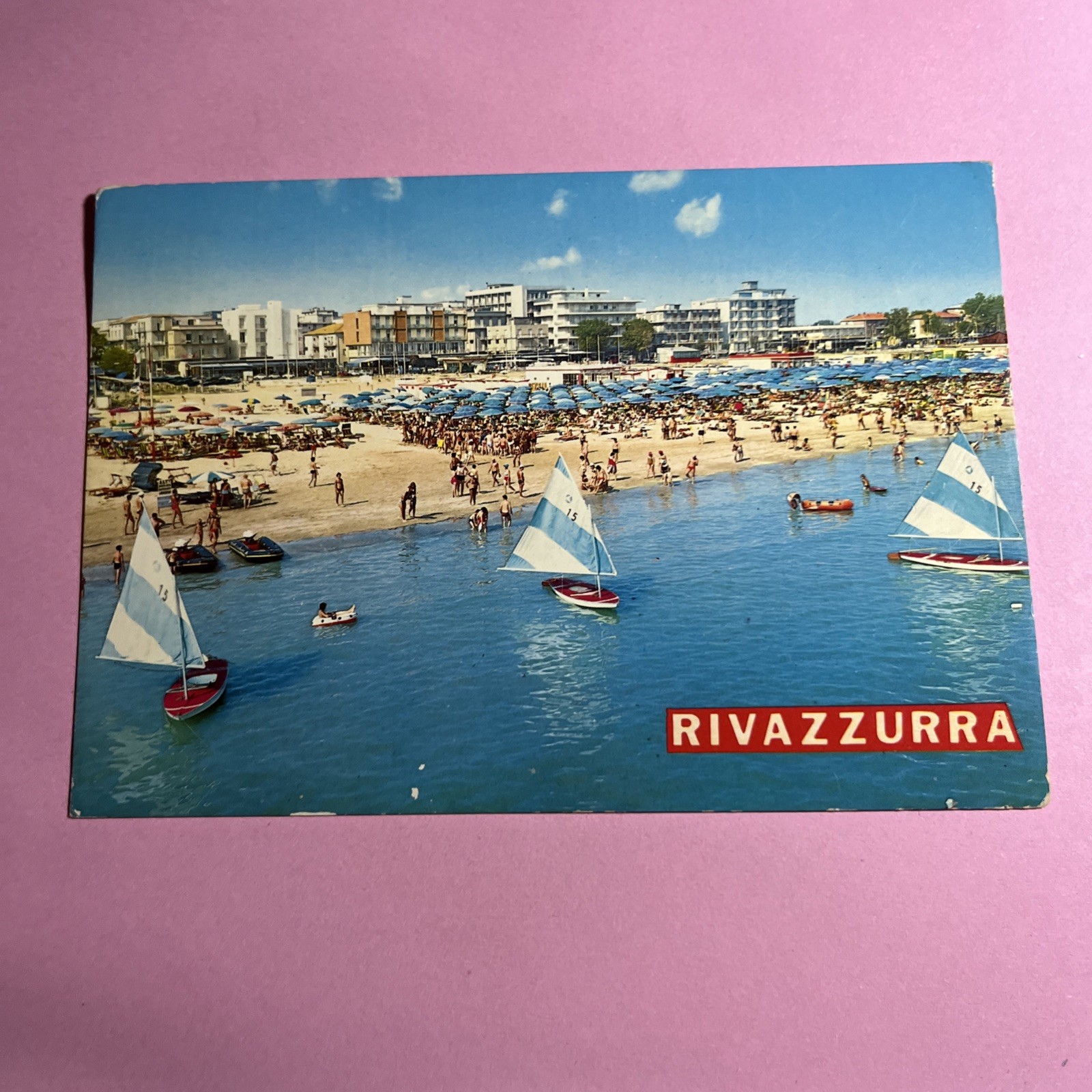 CARTOLINA A COLORI COLLEZIONE - RIVAZZURRA SPIAGGIA -VIAGGIATA 1976