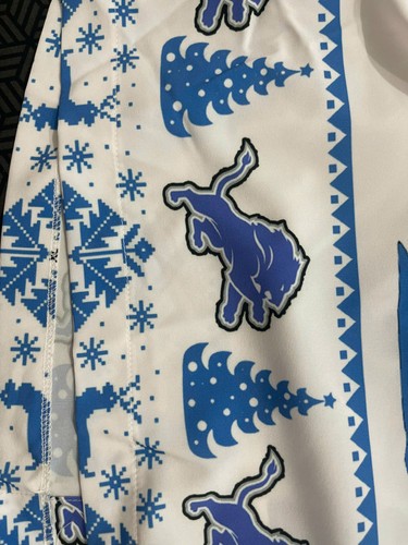 Camisa hawaiana con patrón de dibujos animados retro de los años 80 para hombre, tela de lujo, talla EE. UU. - Imagen 3 de 6