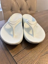 Oofos Women Size 10-Thong Sandals-Powder Blue(Not White)
