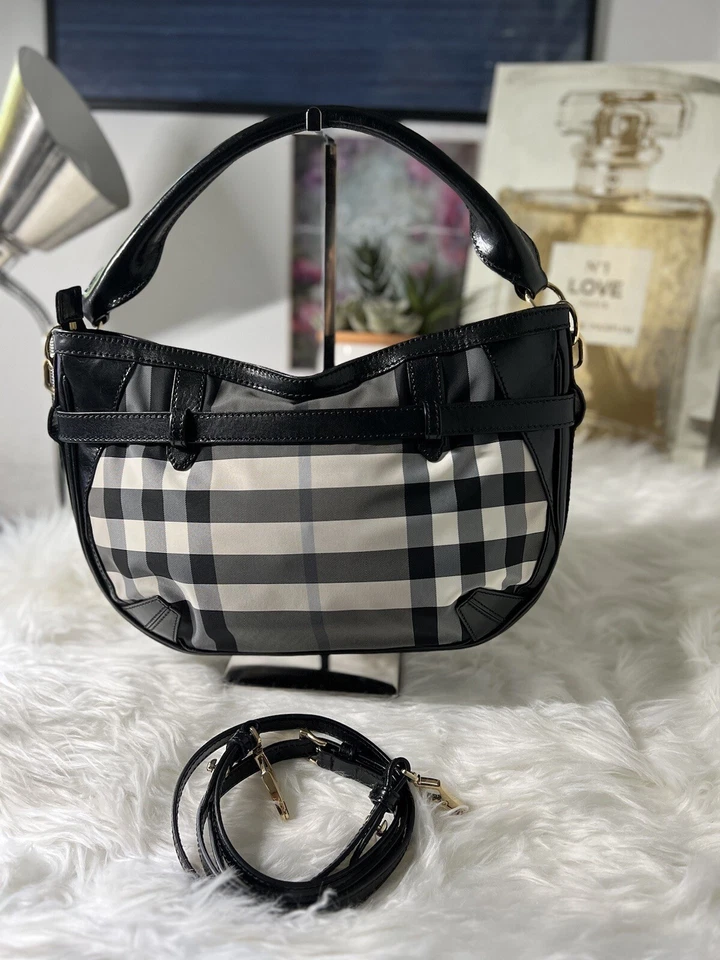 Auténtico bolso Burberry 3 vías blanco y negro (bolso de mano, bandolera o bandolera) Foto 2 de 4