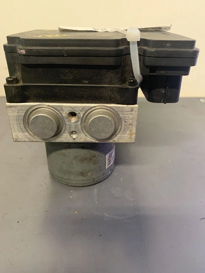 ✅ 2015 KIA SOUL ABS PUMP PN:58900-B2506 OEM - Image 2 of 4