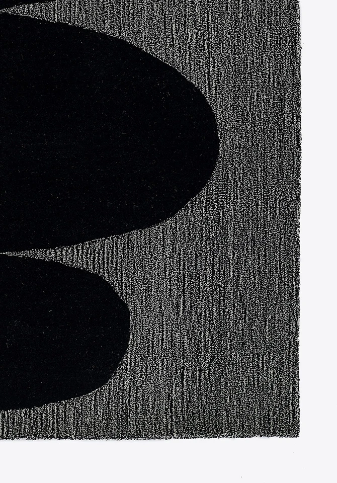 Alfombra de lana Momeni Simba con respaldo de algodón y látex, negra, 3'6" X 5'6" Foto 2 de 4