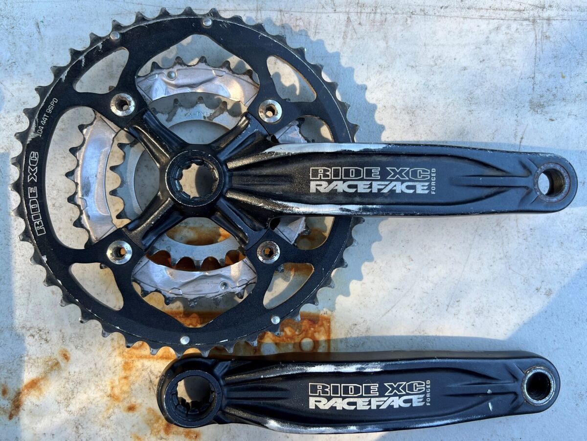 Raceface Ride XC Forged 175MM Triple Chainring Crankset | eBay Raceface Ride XC Forged 175MM Triple Chainring Crankset | eBay