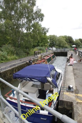 Photo 6x4 Waiting in the lock Abingdon A narrowboat and cruiser wait in A c2012