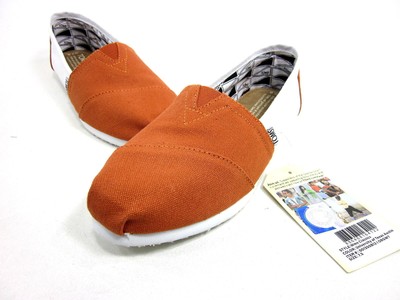 orange toms mens