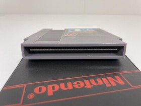 Duck Hunt (Nintendo Entertainment System NES 1985) 5 Screw Authentic Dust Sleeve