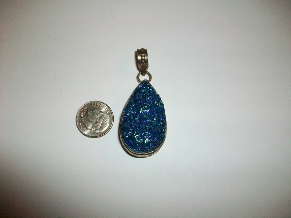 Colgante druzy lágrima titanio azul vintage en plata de ley 925 Foto 3 de 4