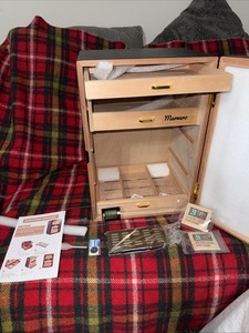 Marvero Cigar Humidors, Cedar Wood Humidor with Digital 300 Count As Is
