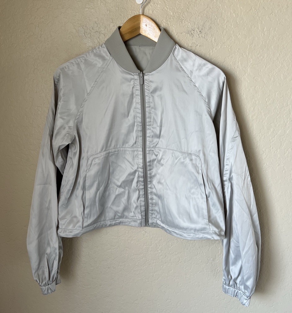 Lululemon Lightweight Reversible Draped Sleeve Ja… - image 2