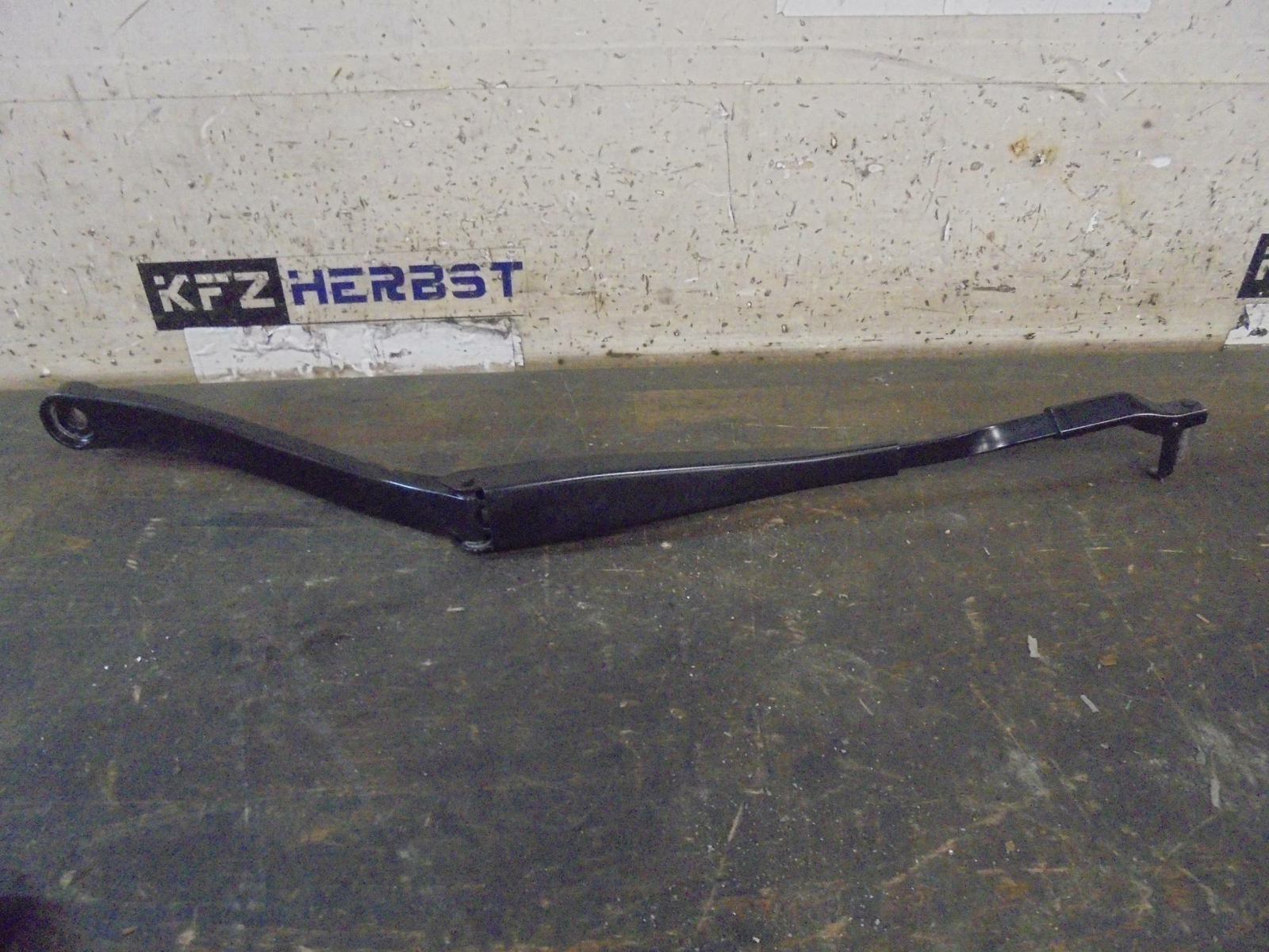 2128201344 Arm Wiper Front Left MERCEDES Class E (w212) Lim 
