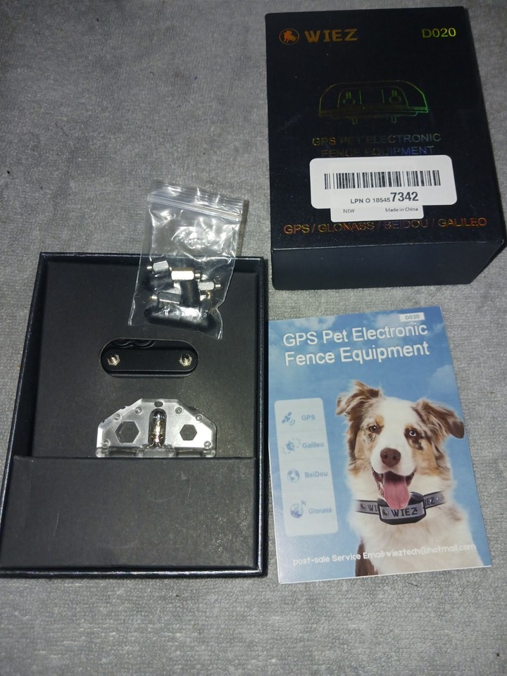WIEZ D020 GPS Pet Electronic Wireless Dog Fence Collar New Open Box