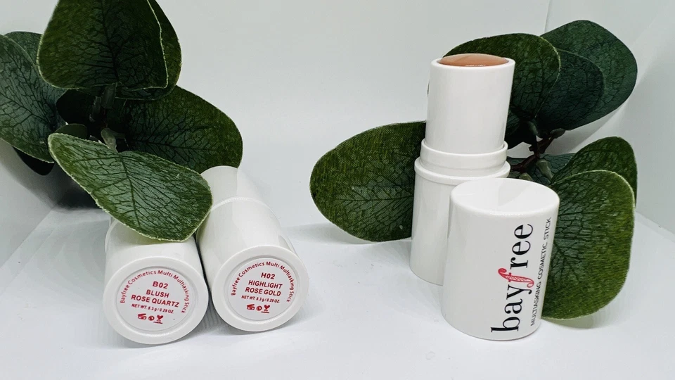 BayFree Multi Cosmetic Stick Trio (Iluminador, Contorno y Rubor) Nuevo en Caja Foto 4 de 4