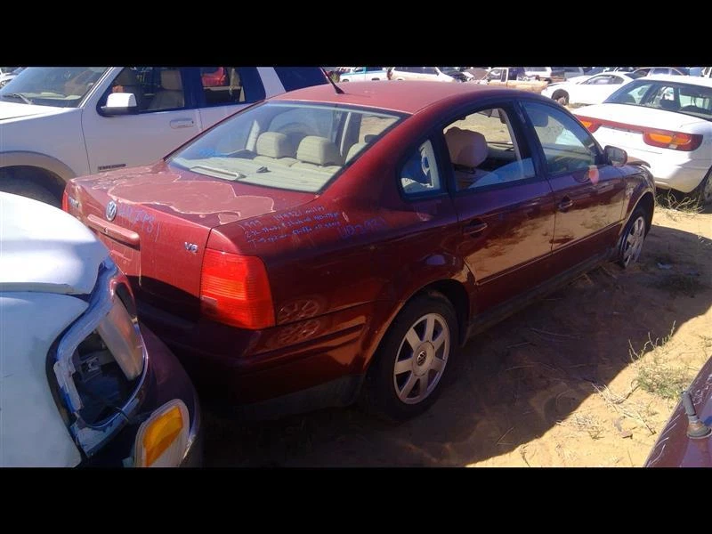Used Manual Transmission Assembly fits: 1999 Volkswagen Passat MT 2.8L FWD trans Foto 3 de 4