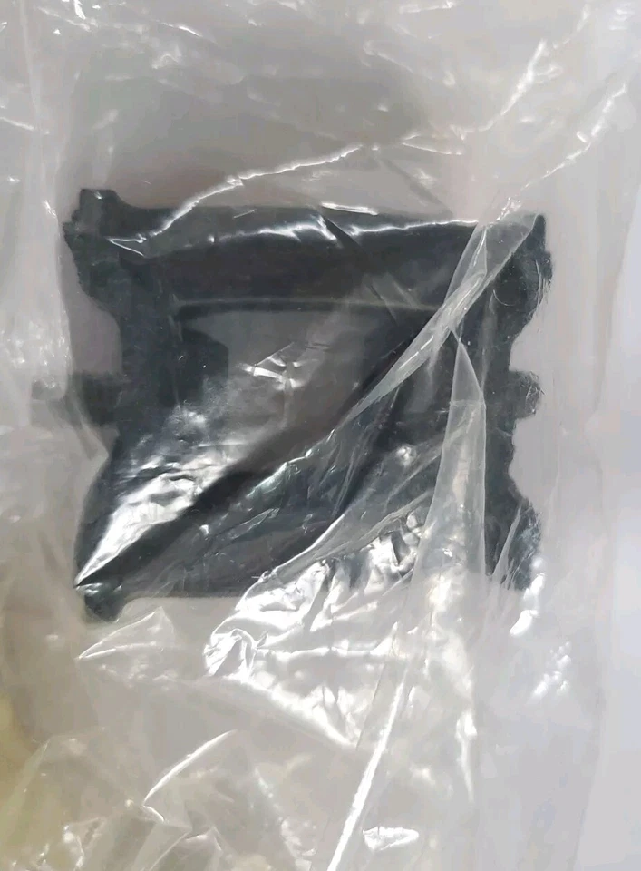 Montagem de borracha genuína BMW E38 E39 520i 523i 2.4 528i 730i 730iL 18211723915 - Imagem 3 de 4