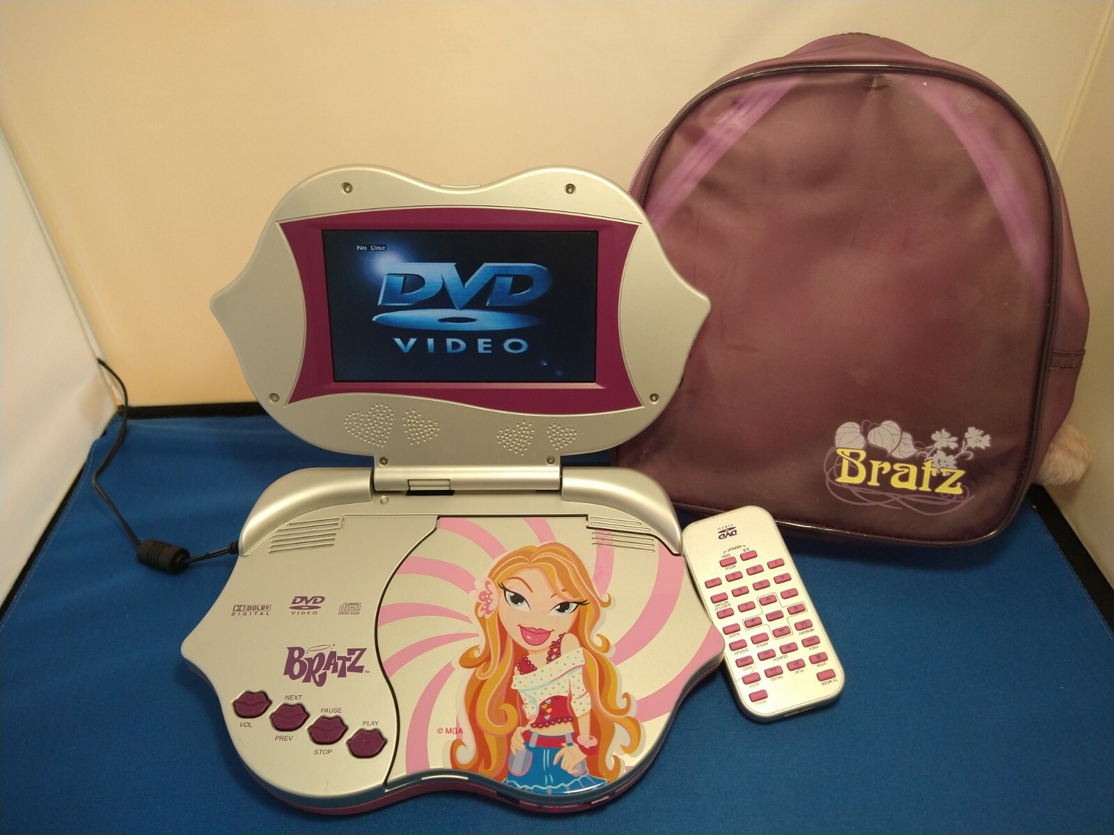 Retro Bratz Portable DVD