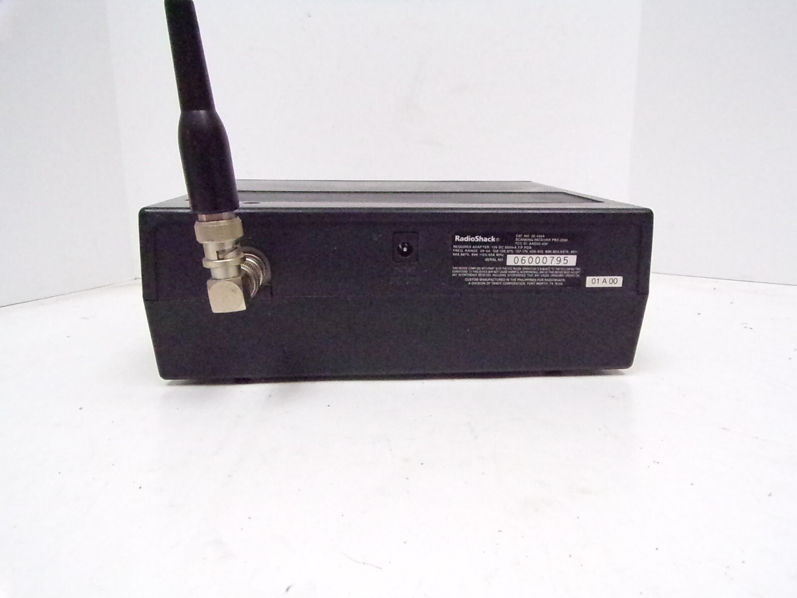 RADIO SHACK PRO2050 800 MHz 300 Ch VHF UHF AIR FD TRUNK TRACKER