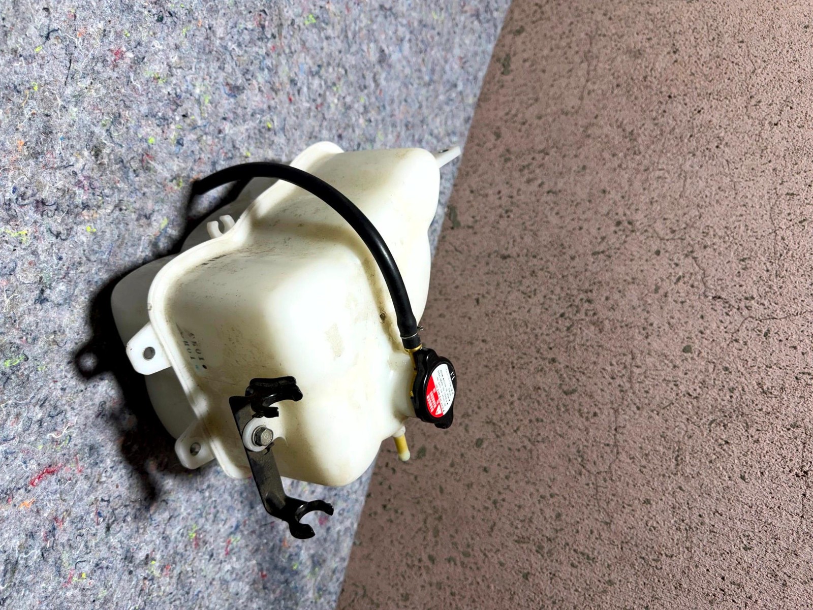 NEW GENUINE OEM HONDA ACURA NSX NA1 NA2 EXPANSION TANK 19101-PR7-A02