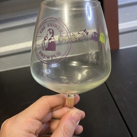Nintendo NES Ms PAC-Man Beer Glass From the Answer Brewpub