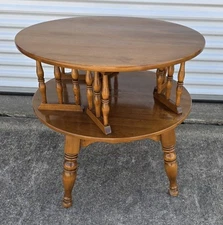 ETHAN ALLEN 1960's HEIRLOOM NUTMEG ROUND TURNTABLE