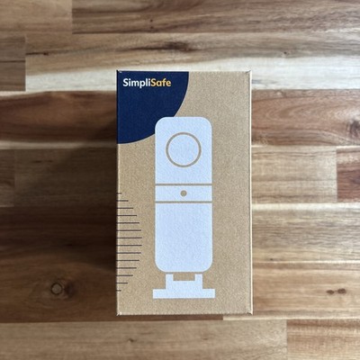BRAND NEW SimpliSafe Smart Alarm Wireless Indoor Security Camera CM006
