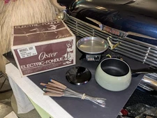 Vintage Oster Electric Fondue Pot Model 681  New Open Box