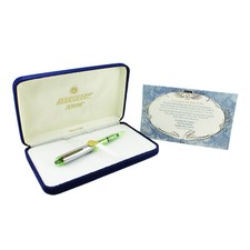 Eversharp Skyline Lime Green Demonstrator Fountain Pen 14kt Gold Broad Nib (NOS)
