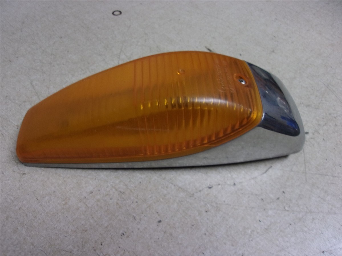 Grote 9219 SAE-P2-PC-88 Freightliner FLD Cleanrance Light *FREE