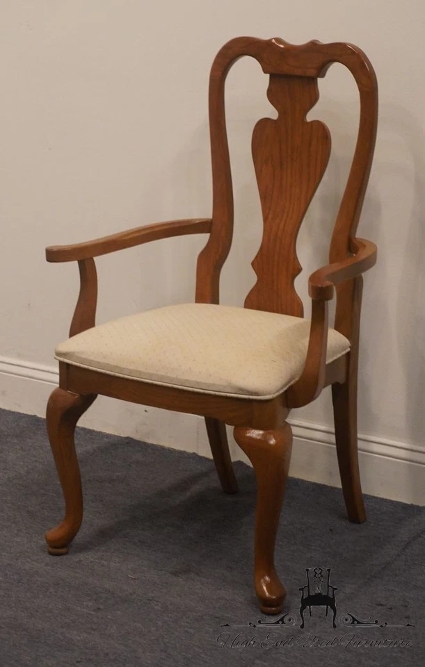 Sillón de comedor francés rústico rural Stanley Furniture 76811-60 Foto 4 de 4