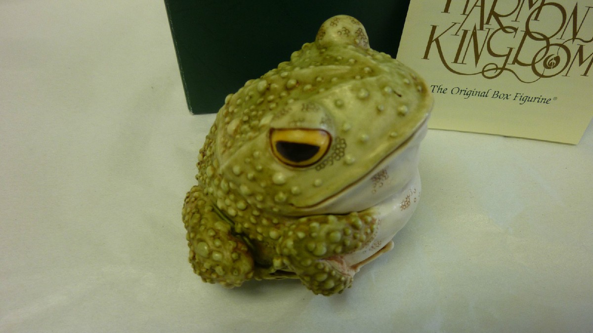 置物 Harmony Kingdom Lord Foxglove Toad Harmony Kingdom Lord Foxglove Toad Frog UK Made Marble Resin