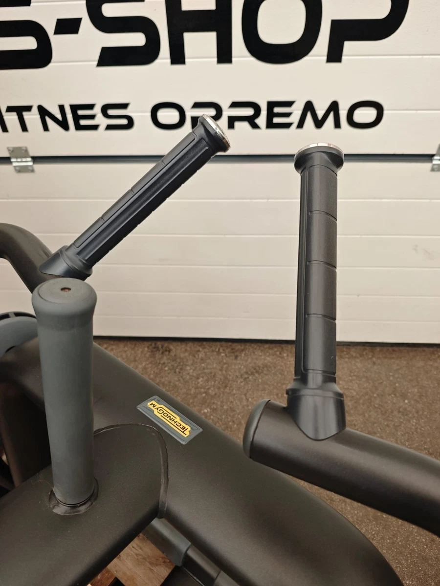 TECHNOGYM Selection Line PRO BLACK 700 – Ruderzugmaschine sitzend (Low Row)