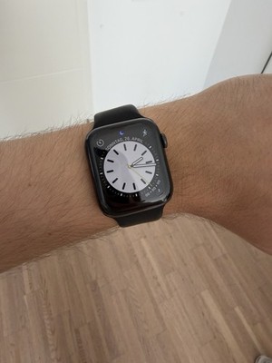 Apple Watch Series 5 44mm Edelstahl Space Black Schwarz - GPS + Cellular - A2157