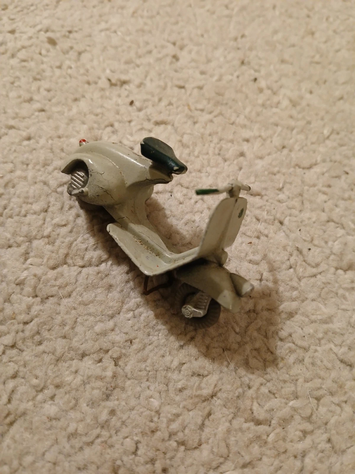 Vintage Diecast Mercury 1:32 Grey Vespa 125 Scooter Not Boxed