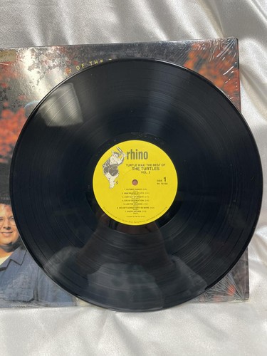 The Turtles TURTLE WAX - The best Volume 2 LP Vinyl 1988 Rhino Records R 170159 - Picture 3 of 4