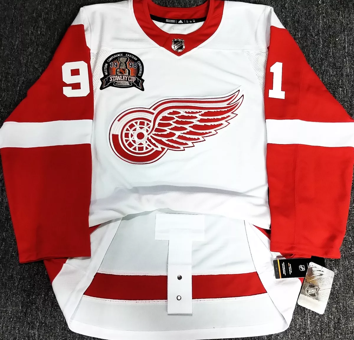 Adidas Shoes -Used Detroit Red Wings