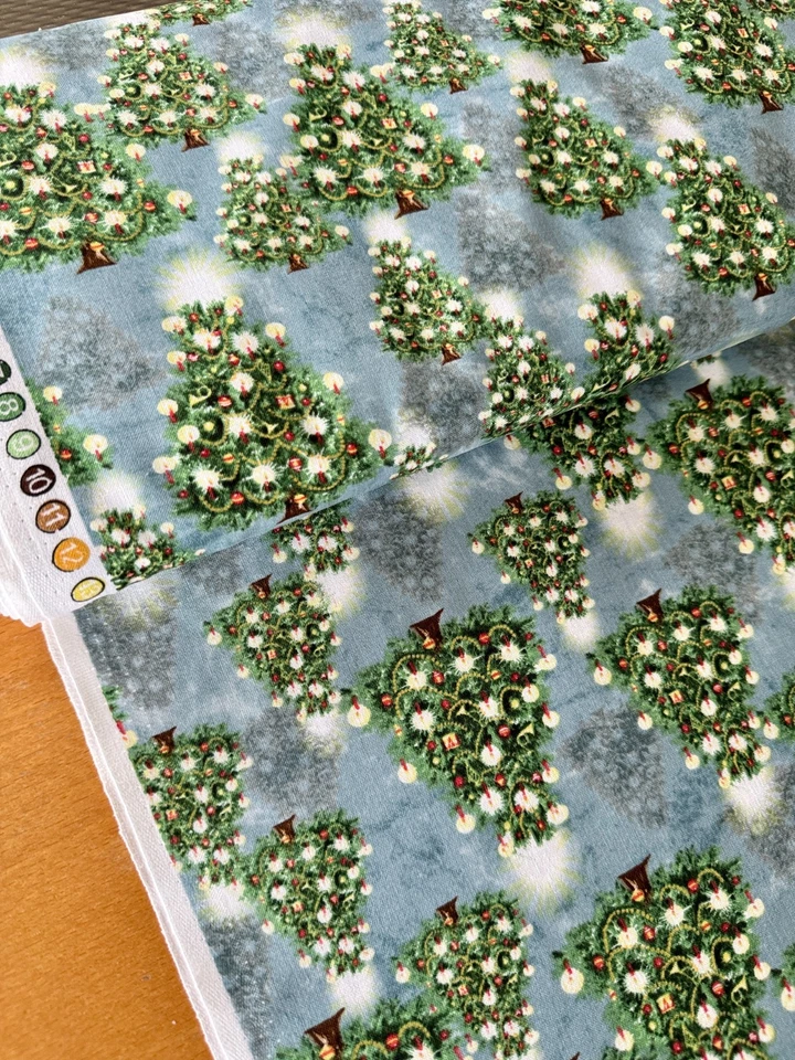 Wilmington Stoffpaket Patchworkstoff Weihnachtsstoff Tannenbaum Weihnachtsbaum - Bild 4 von 4