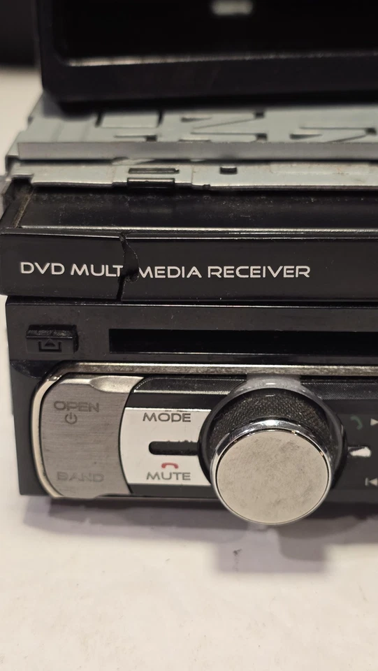 Dual XDVD176BT DVD Media Receiver 7in Touch LCD Bluetooth Single DIN AUX USB - Image 2 of 4