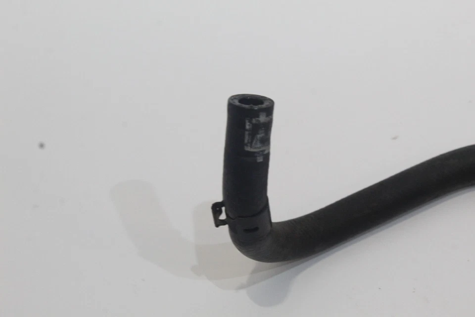 VW Load Up 1S Tuyau d'alimentation en carburant essence 1.0 04C133723K - Photo 2/4