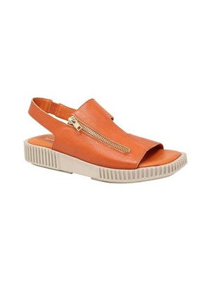 Django & Juliette Women's Inglish Sandals Orange/almond