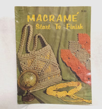 Vtg Macram  Start To Finish Pattern Booklet 1971 Necklaces Purse Belt Pillow Rug